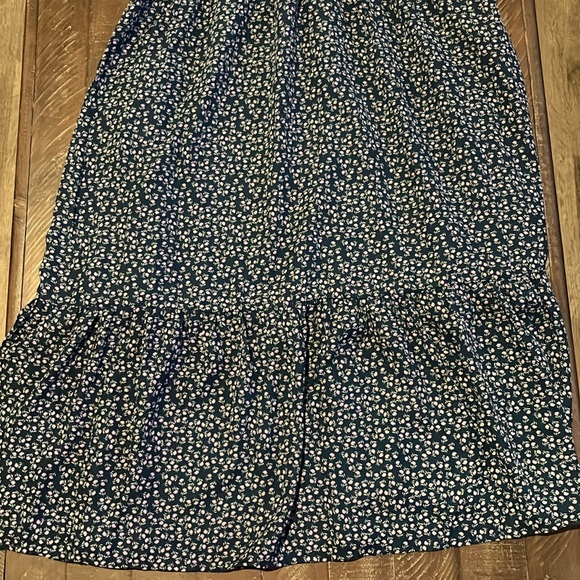 NWT Woman’s Dress - Picture 2 of 5